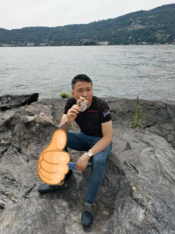 绚烂背后的平淡的第一张照片--莆田相亲网