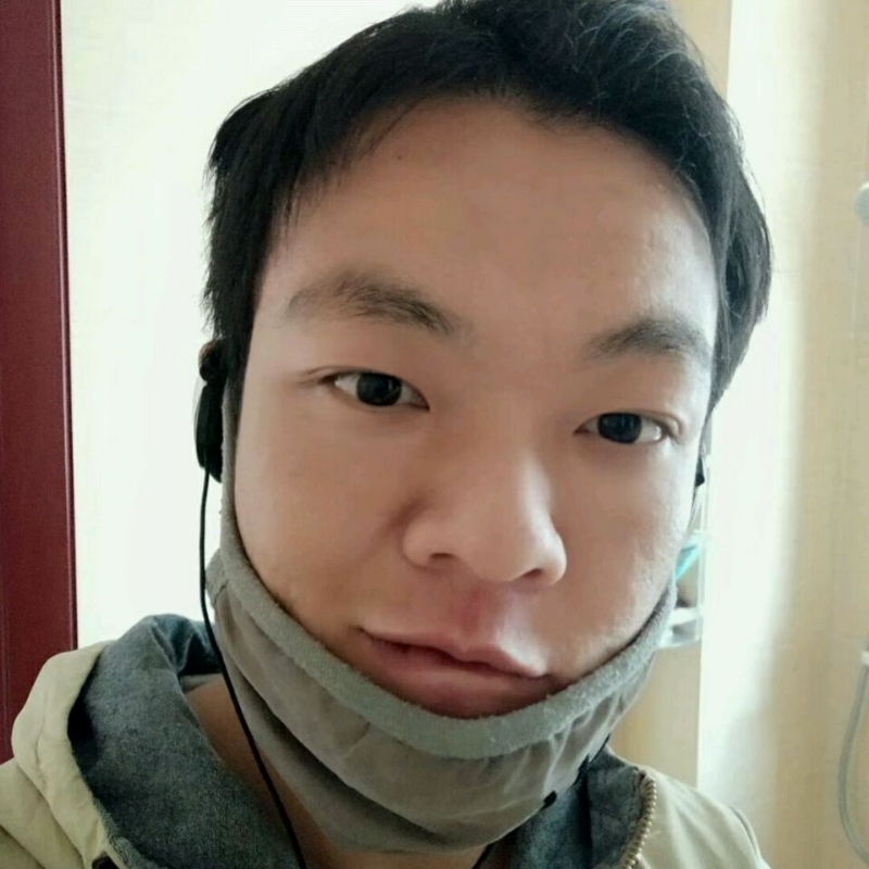 泡沫哭泣的第一张照片--莆田相亲网