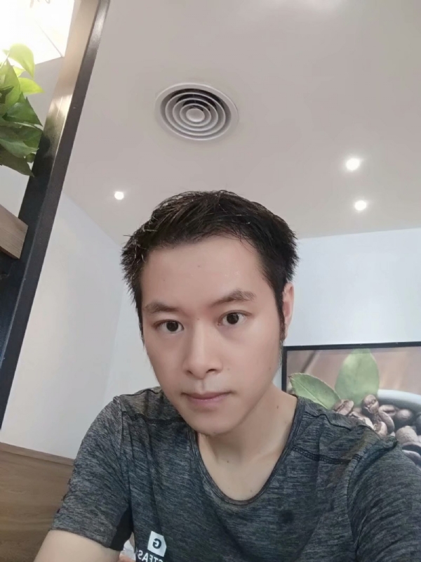 期待缘分的第一张照片--莆田相亲网