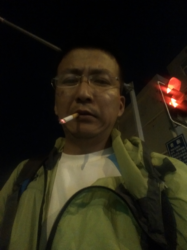 认真的生活的第一张照片--莆田相亲网