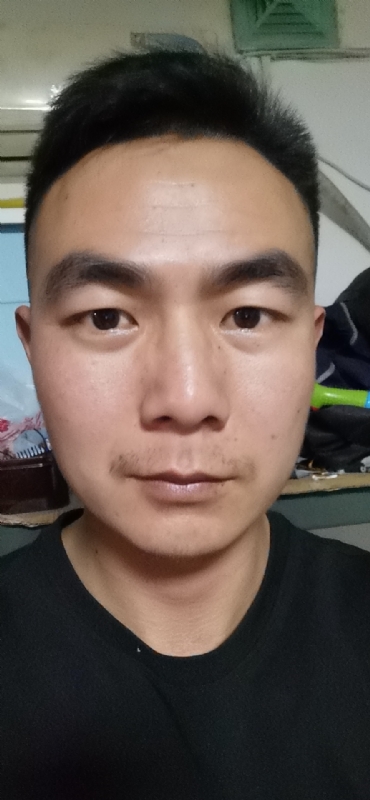 朴实无华的第一张照片--莆田相亲网