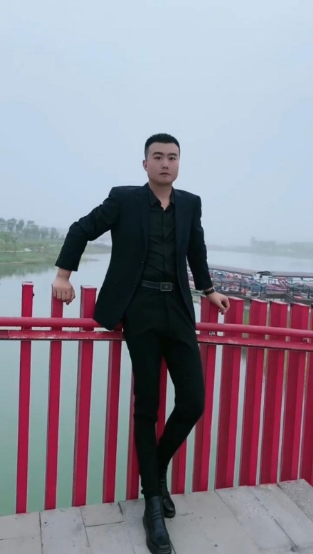 Albert的第一张照片--莆田相亲网