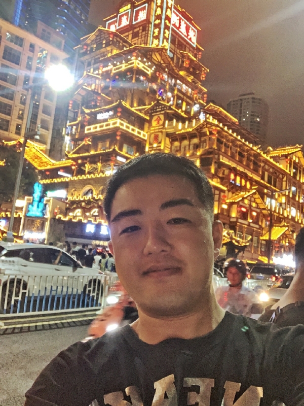钢铁侠的第一张照片--莆田相亲网