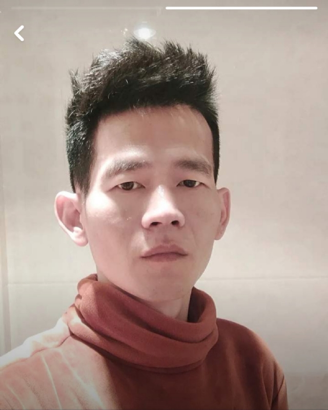 白了少年头的第一张照片--莆田相亲网