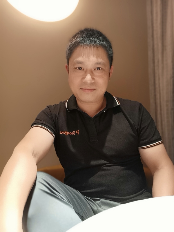 影子的第一张照片--莆田相亲网